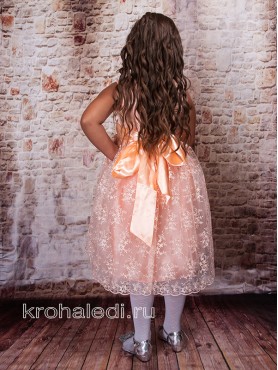 Нарядное детское платье Персик